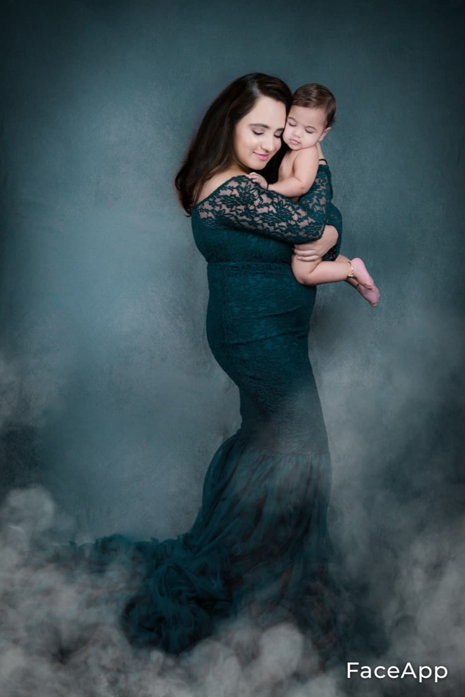 Maternity Session photography by Miniatures, Bangkok — 13