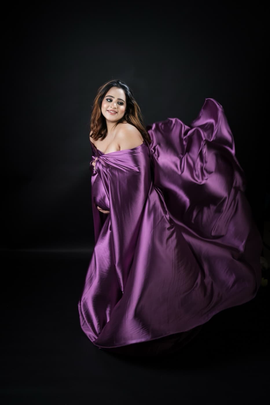 Maternity Session photography by Miniatures, Bangkok — 17