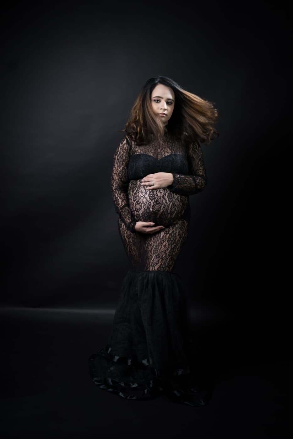 Maternity Session photography by Miniatures, Bangkok — 20