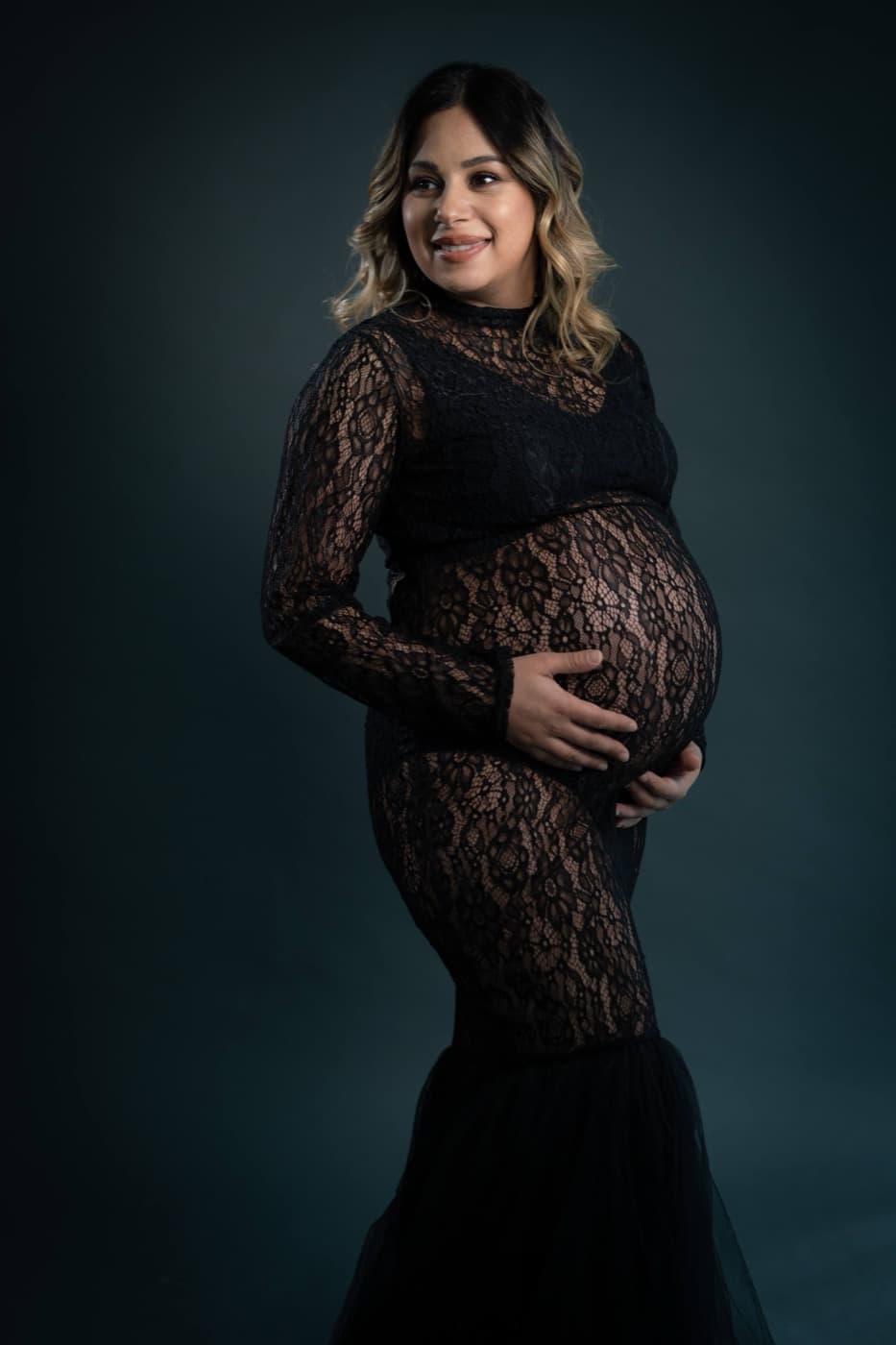 Maternity Session photography by Miniatures, Bangkok — 4