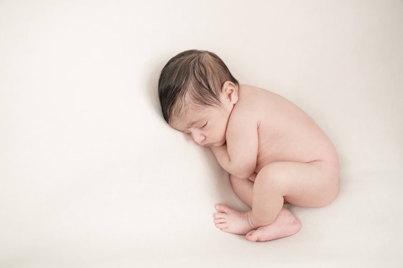 Newborn Session photography by Miniatures, Bangkok — 10