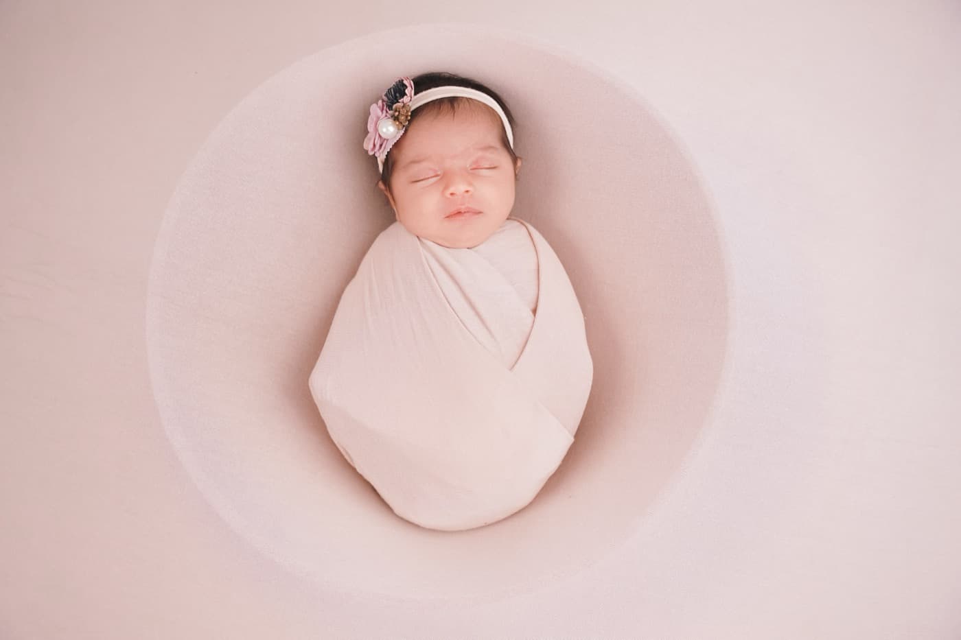 Newborn Session photography by Miniatures, Bangkok — 11