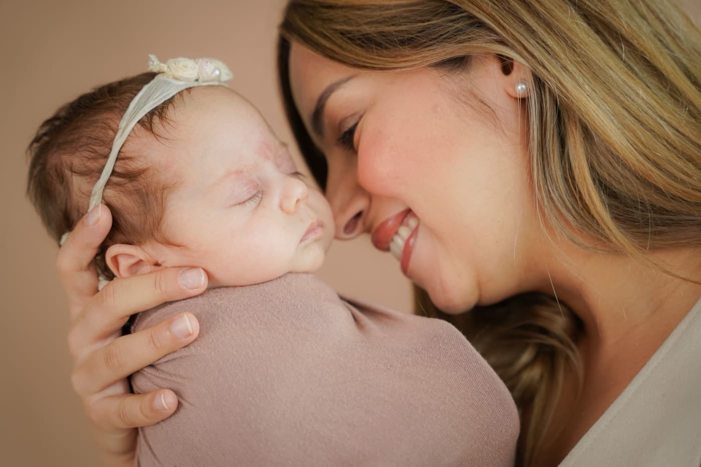 Newborn Session photography by Miniatures, Bangkok — 4